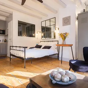 Au Grey D’annecy, Cosy Au Cœur De La , Annecy France